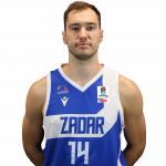 Player Lovro Mazalin