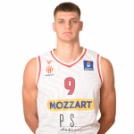 Player Pavle Nikolić