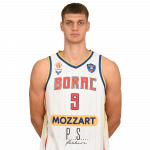 Player Pavle Nikolić