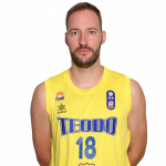 Player Nikola Tadić