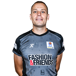 Referee