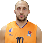 Player Ivan Jelenić
